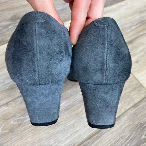 M. Gemi Suede Heels - Picture 6 of 7